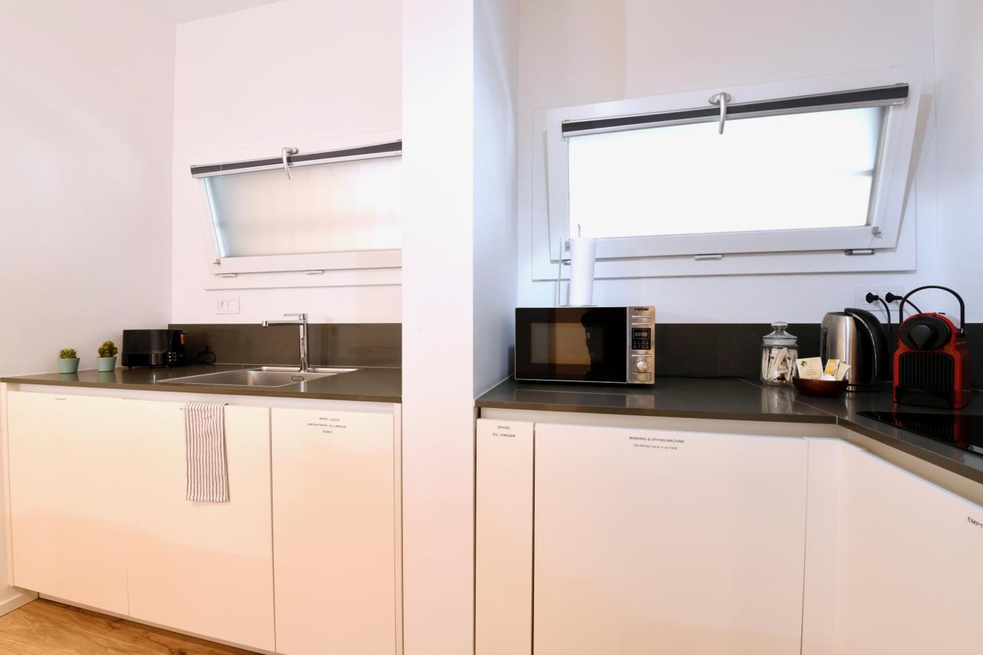 Lake Modern Suites - Free Parking Lugano Quarto foto